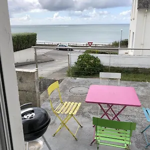 https://audierne-superbe-t2-terrasse-vue-mer.inbrittany.com
