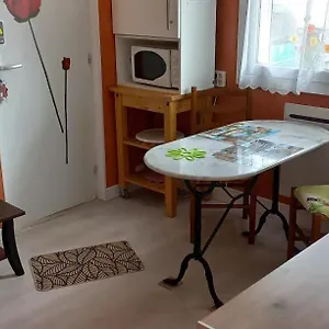 https://jmc12-apartment-onet-le-chateau.midi-pyreneeshotels.com